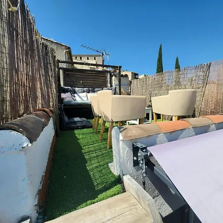 Le Celeste Maison De Village Avec Toit Terrasse 펜션