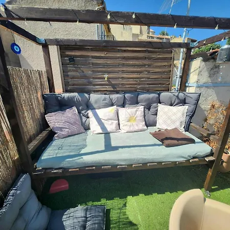 Le Celeste Maison De Village Avec Toit Terrasse 펜션 그뢰오레방